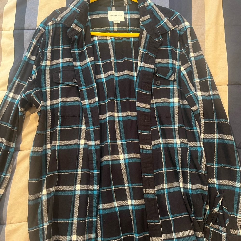 XL American Eagle Button Down